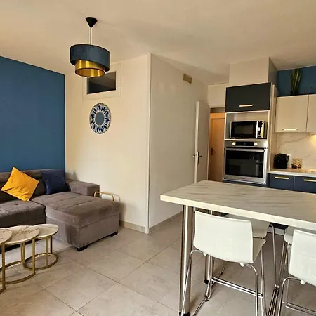 Apartment Grand T4 Avec Terrasse Coeur Barcares, A 100m
